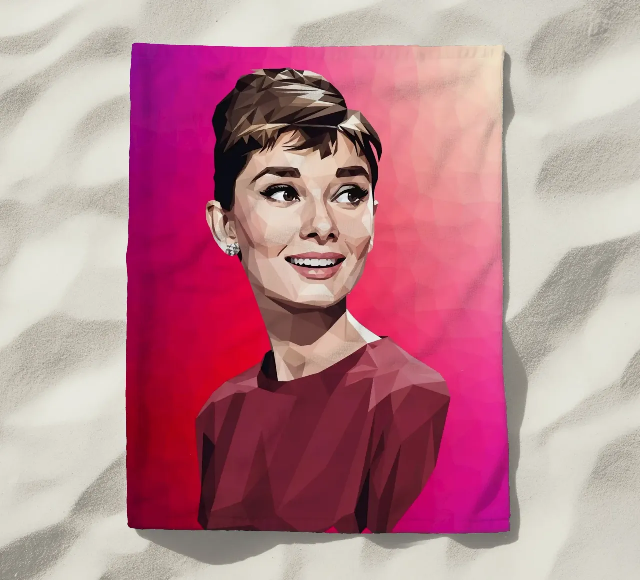 Audrey Hepburn Low poly telo mare da Low Profile