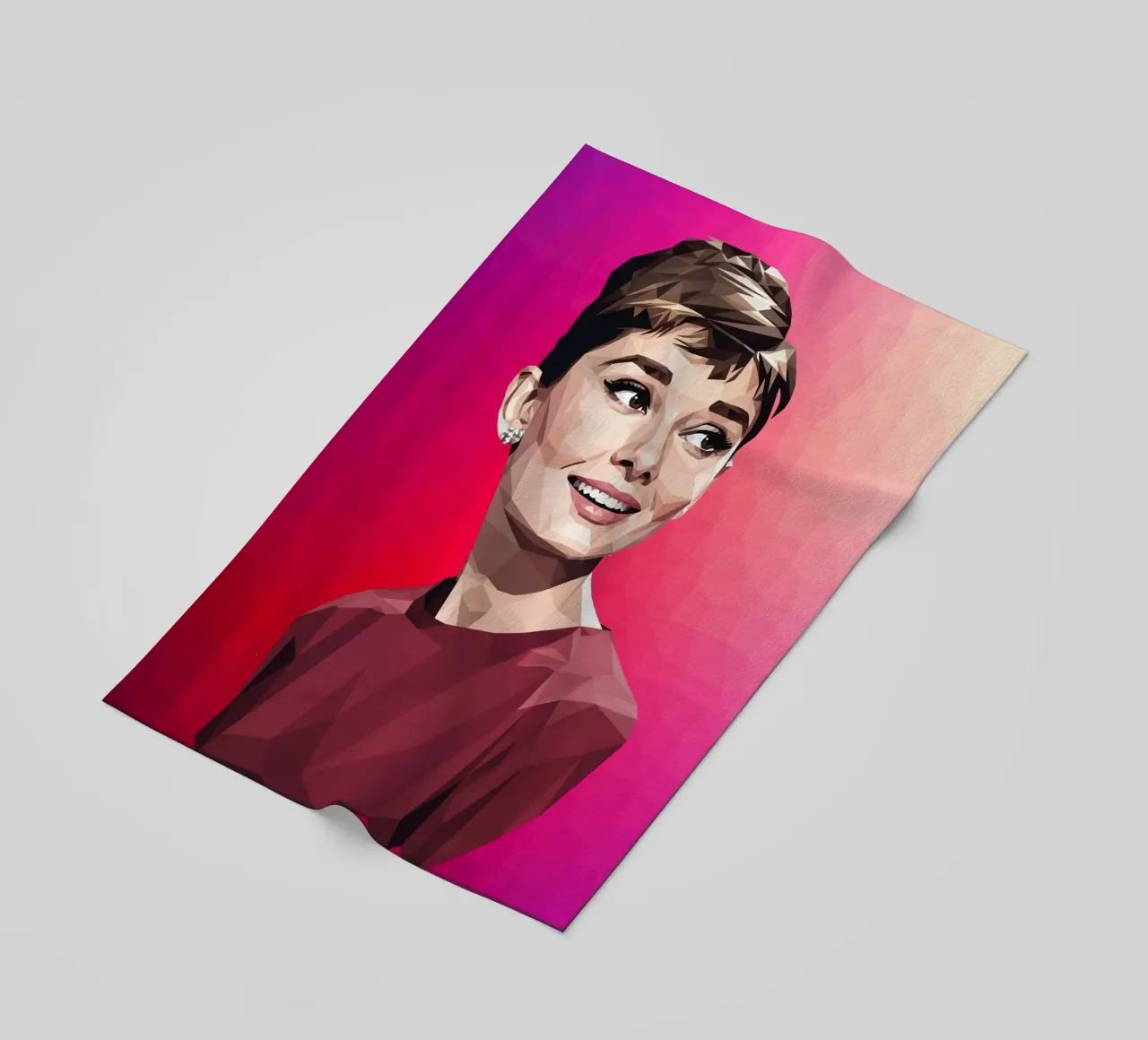Audrey Hepburn Low poly telo mare da Low Profile