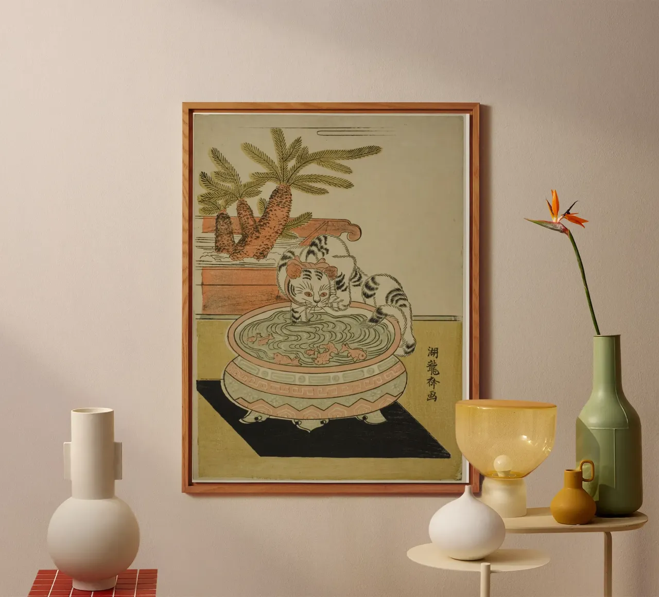 Cat Pawing at Goldfish alluminio dibond da vintageshop