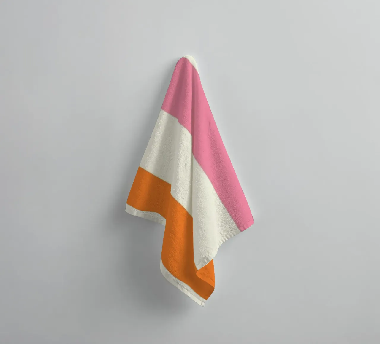 Retro 60s Vibrant Summer Vibes Stripes No3 asciugamano da bagno da TijanaArtStudio88