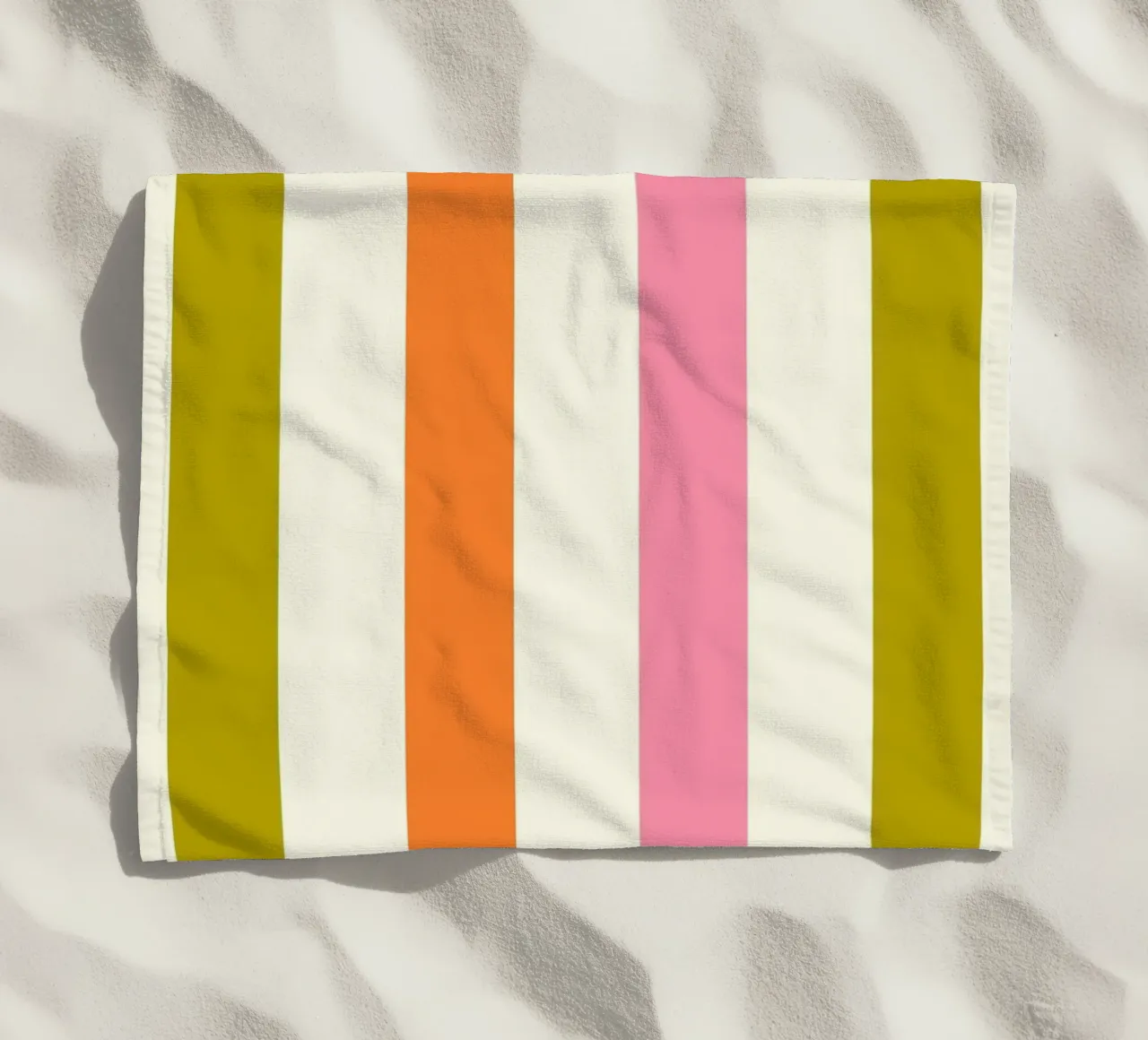 Retro 60s Vibrant Summer Vibes Stripes No3 telo mare da TijanaArtStudio88