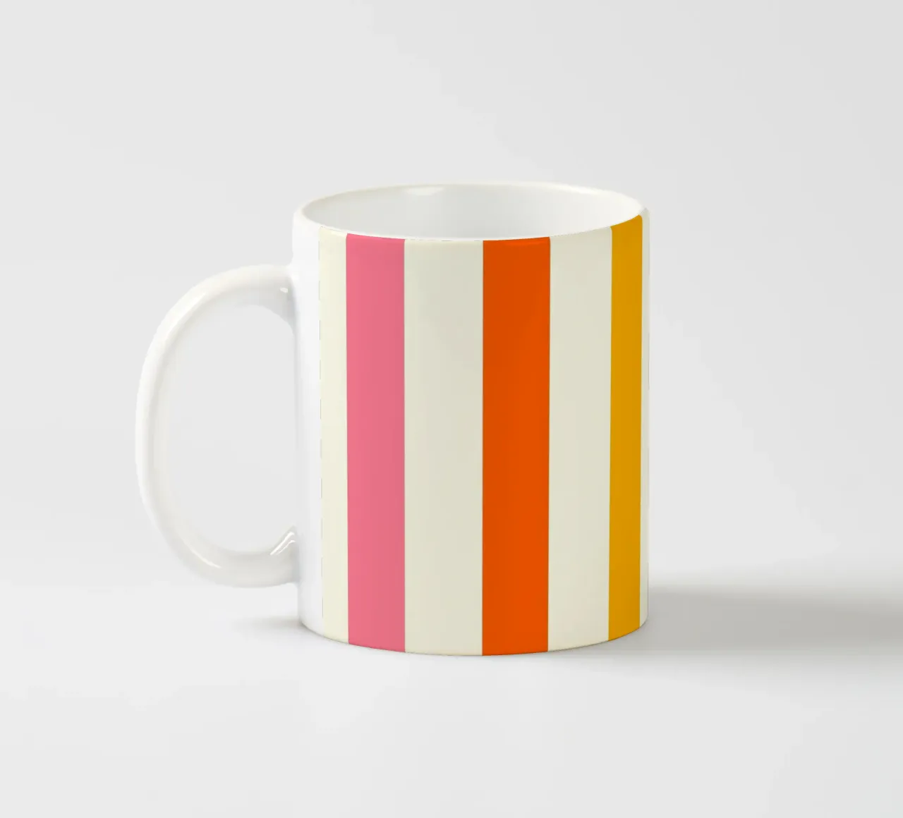 Retro 60s Vibrant Summer Vibes Stripes No4 tazza in ceramica da TijanaArtStudio88