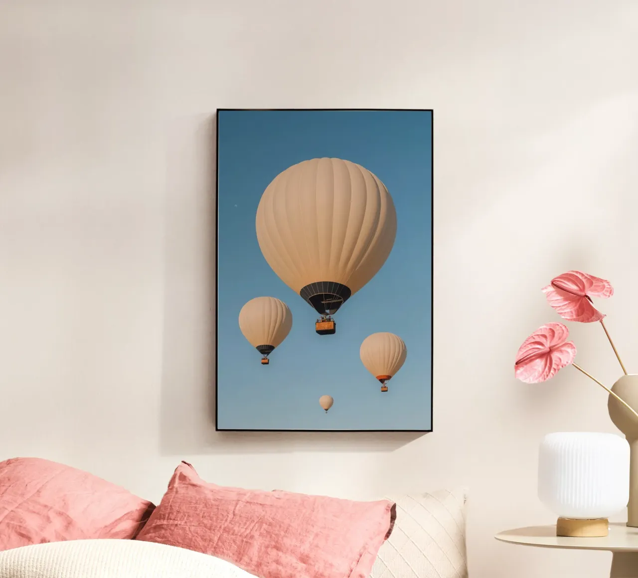 Mongolfiere in un cielo blu plexiglass da DesignDoodle