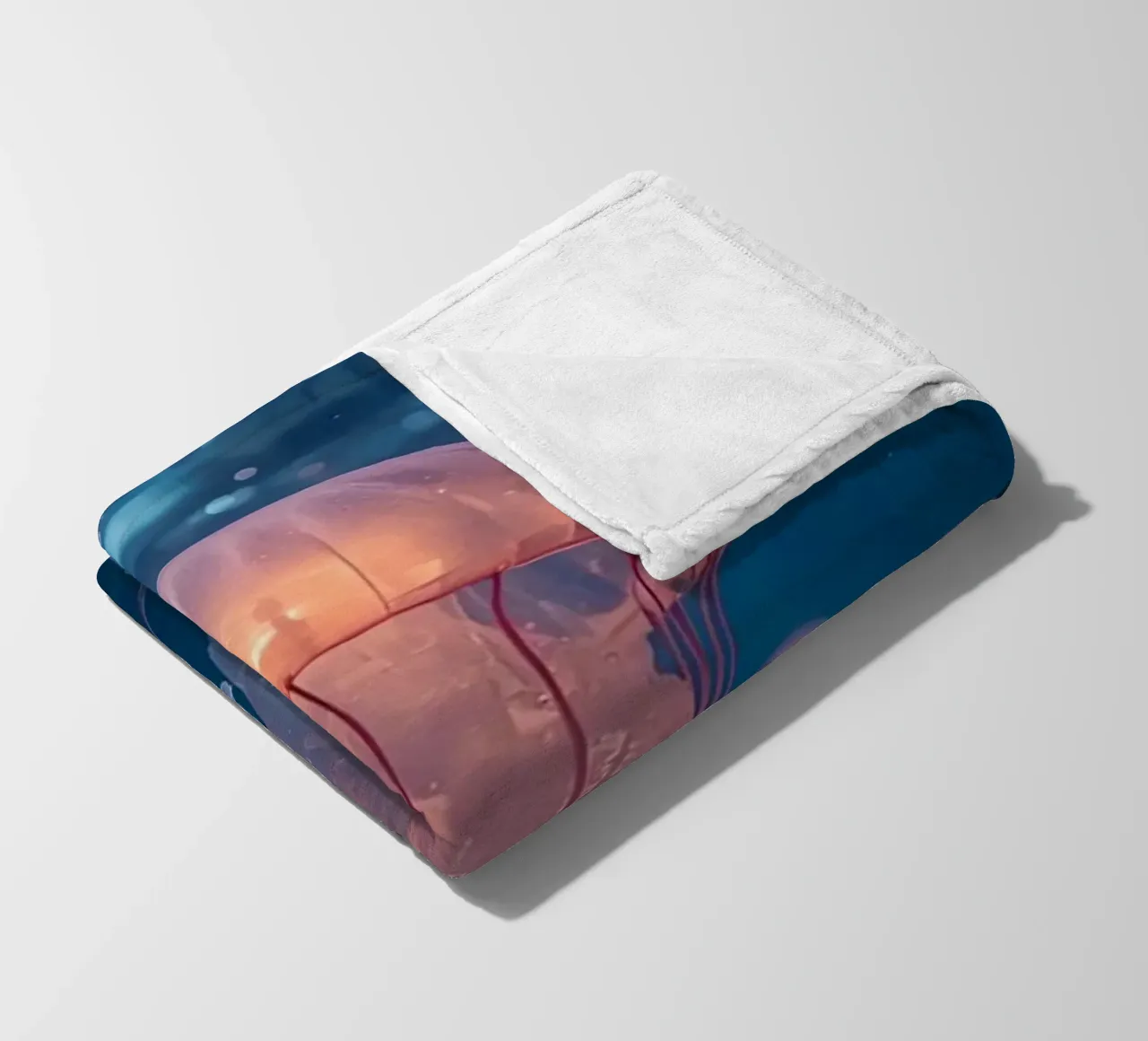 Meduse in acqua blu scuro coperta in pile da DesignDoodle