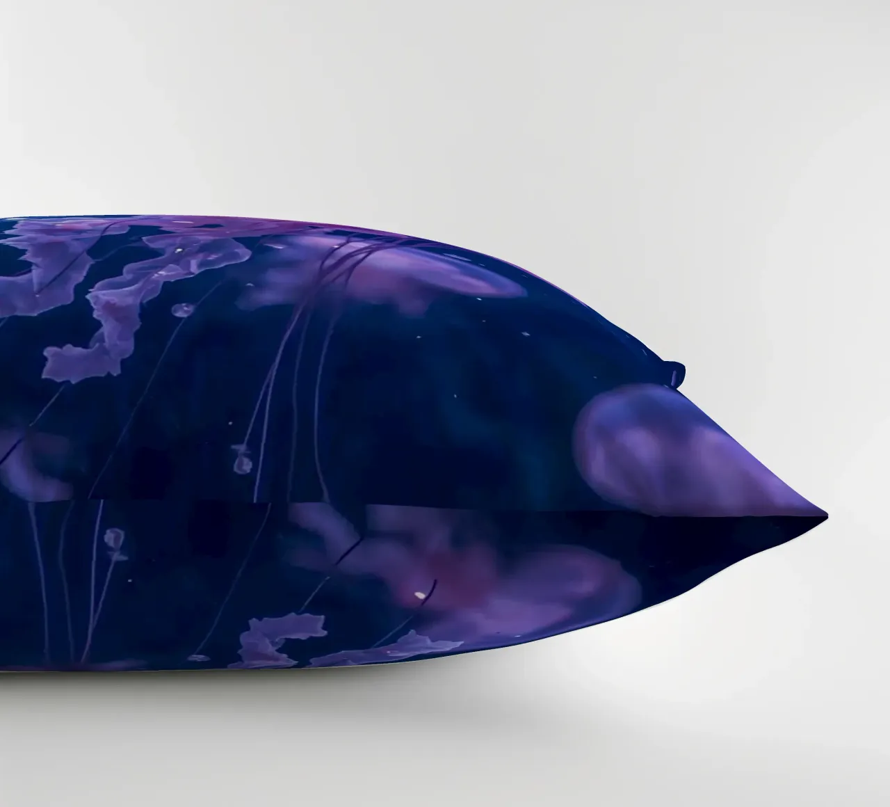 Meduse in acque profonde e blu cuscino da DesignDoodle