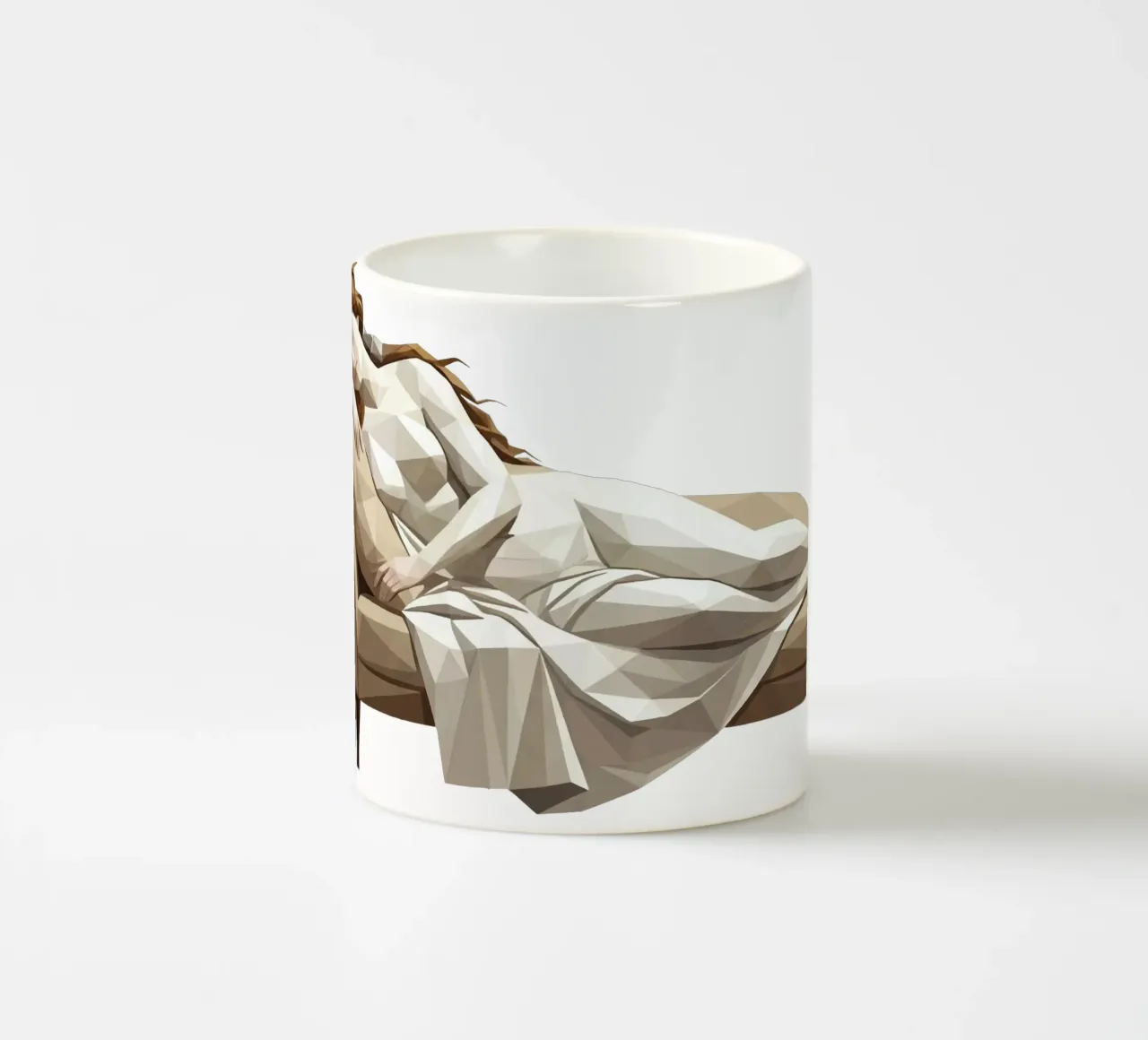 Venere che dorme sul divano Lowpoly tazza in ceramica da Low Profile