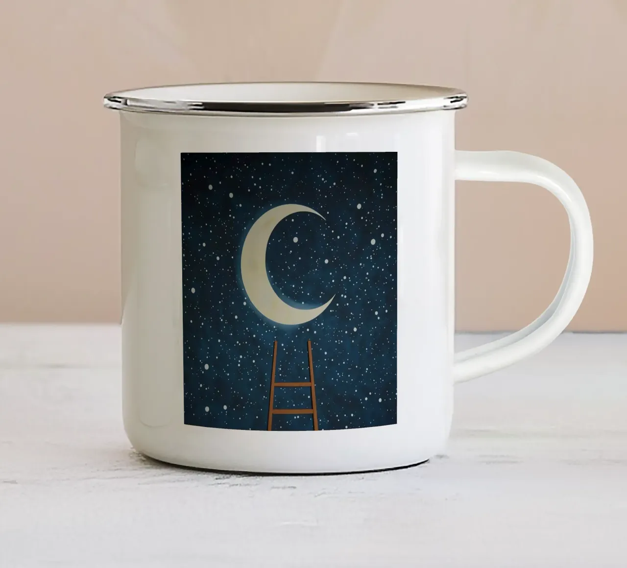 Scala per la luna tazza in smalto da DesignDoodle
