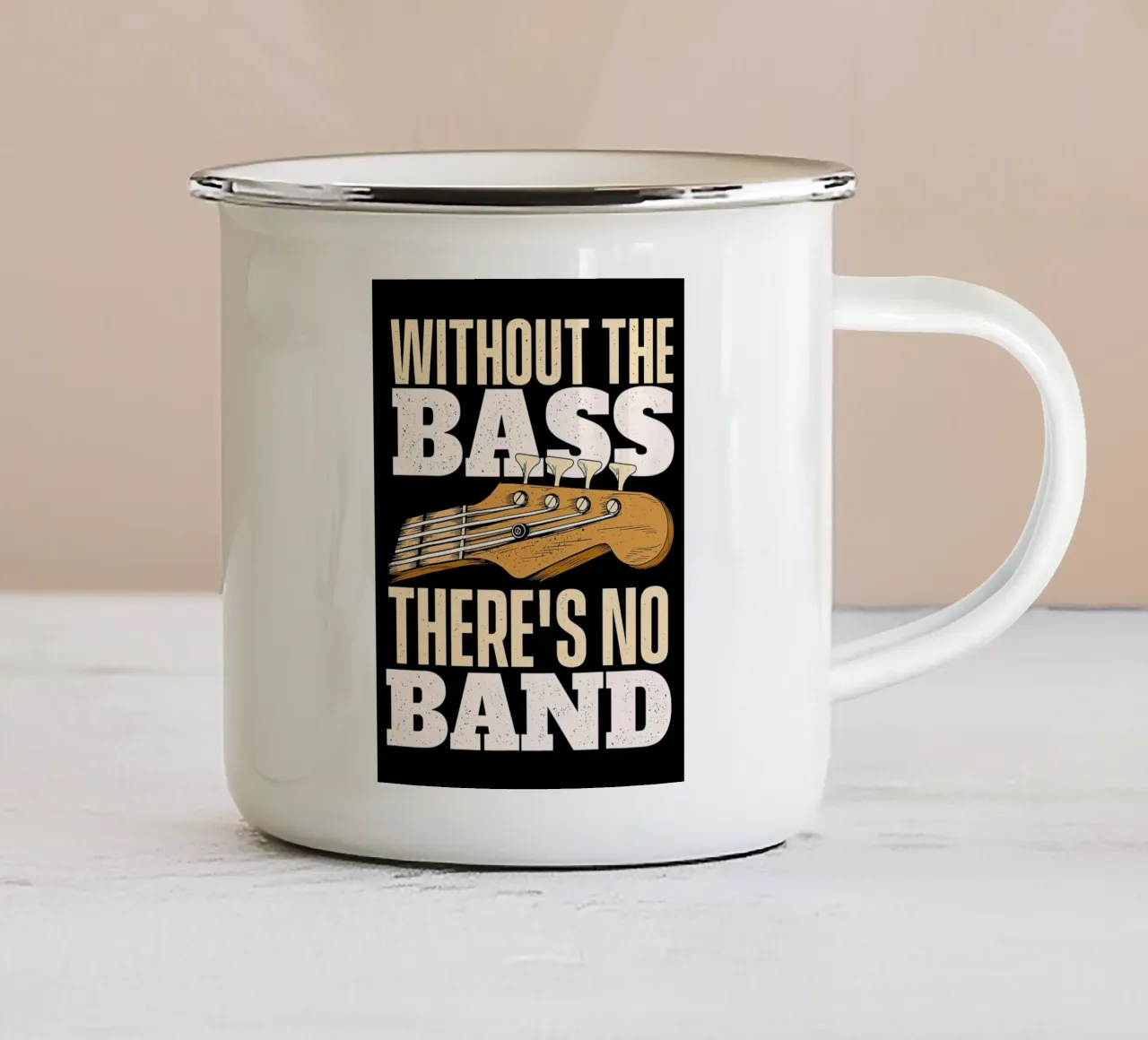 Citazione del basso, Senza il basso non c'è banda. tazza in smalto da Kimberly Johnson