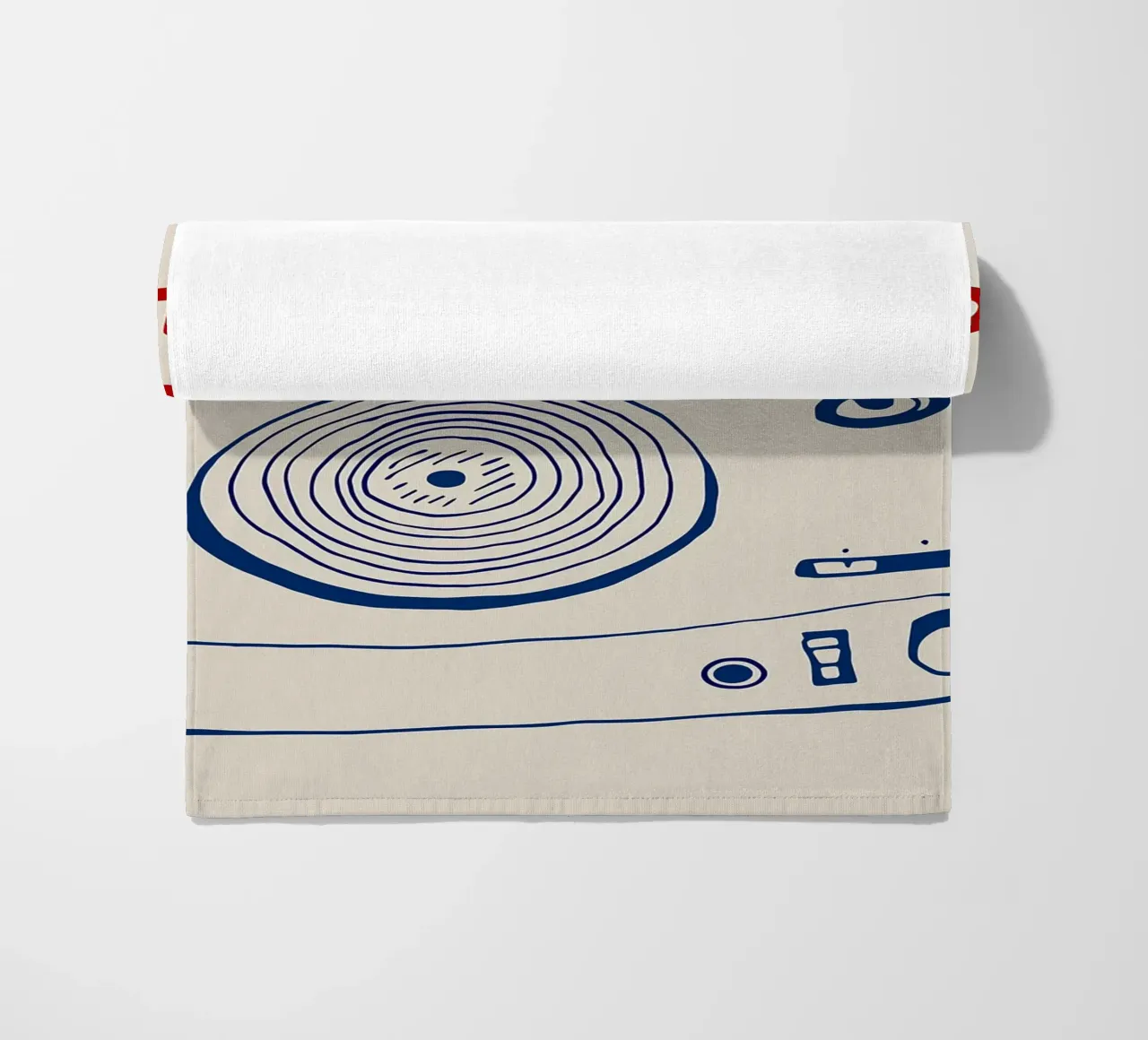If It's Nice Play It Twice, divertente poster tipografico telo mare da Kimberly Johnson