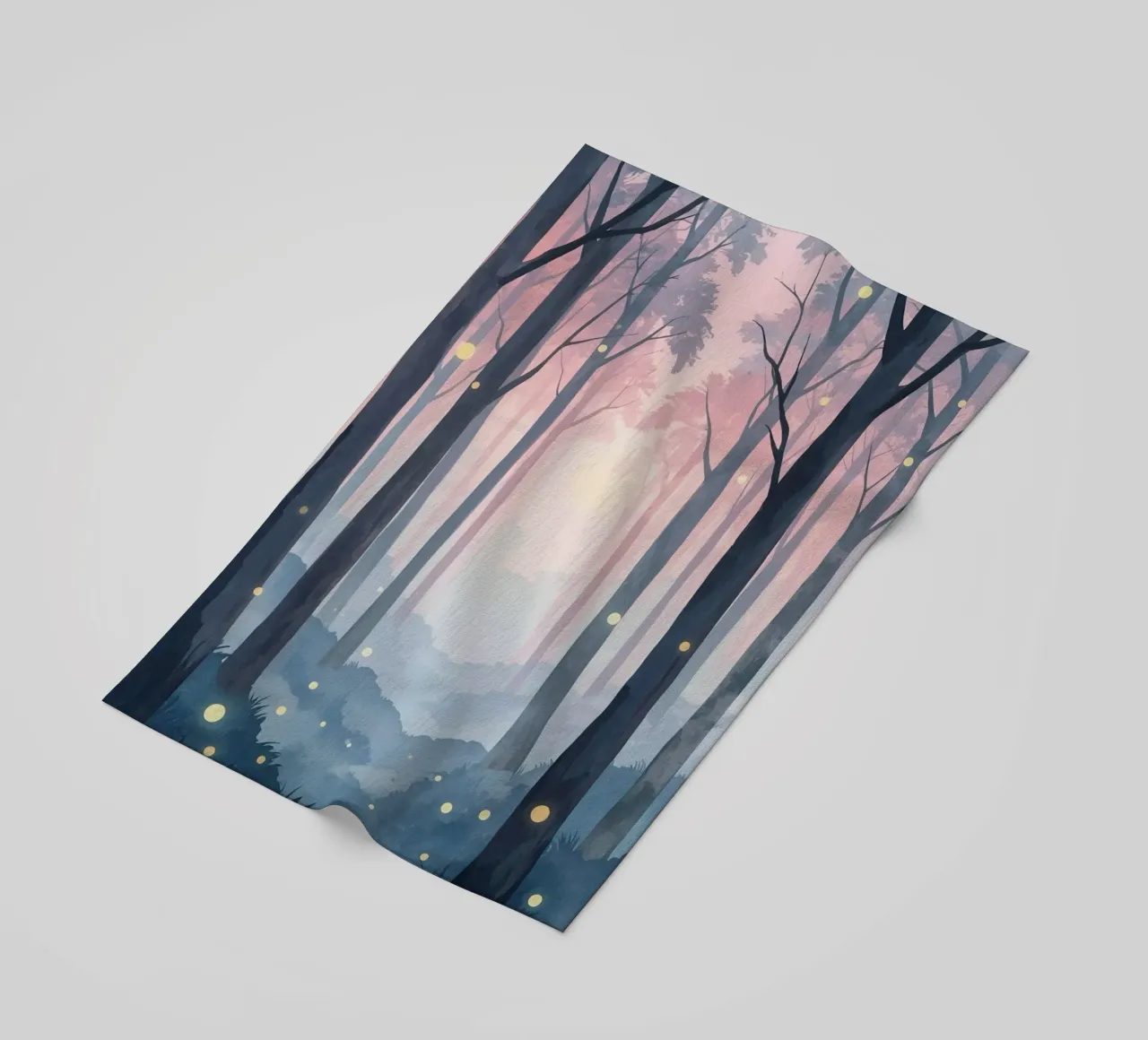Foresta nebbiosa con sfere luminose telo mare da DesignDoodle