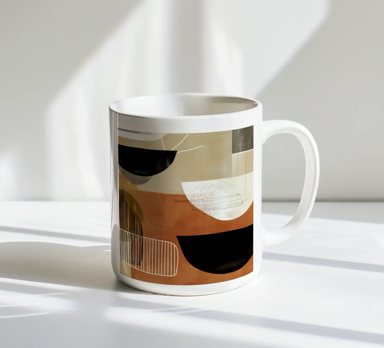 Forme astratte in toni caldi tazza in ceramica da Aralyn