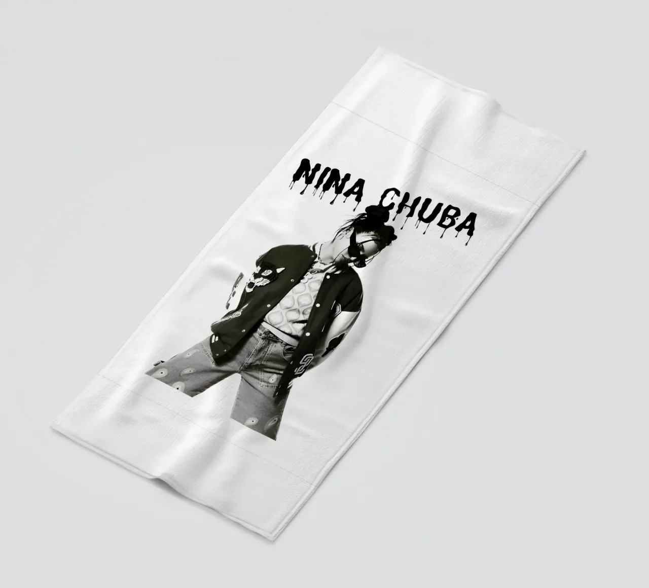 Monochrome Cool V1 telo mare da vintage