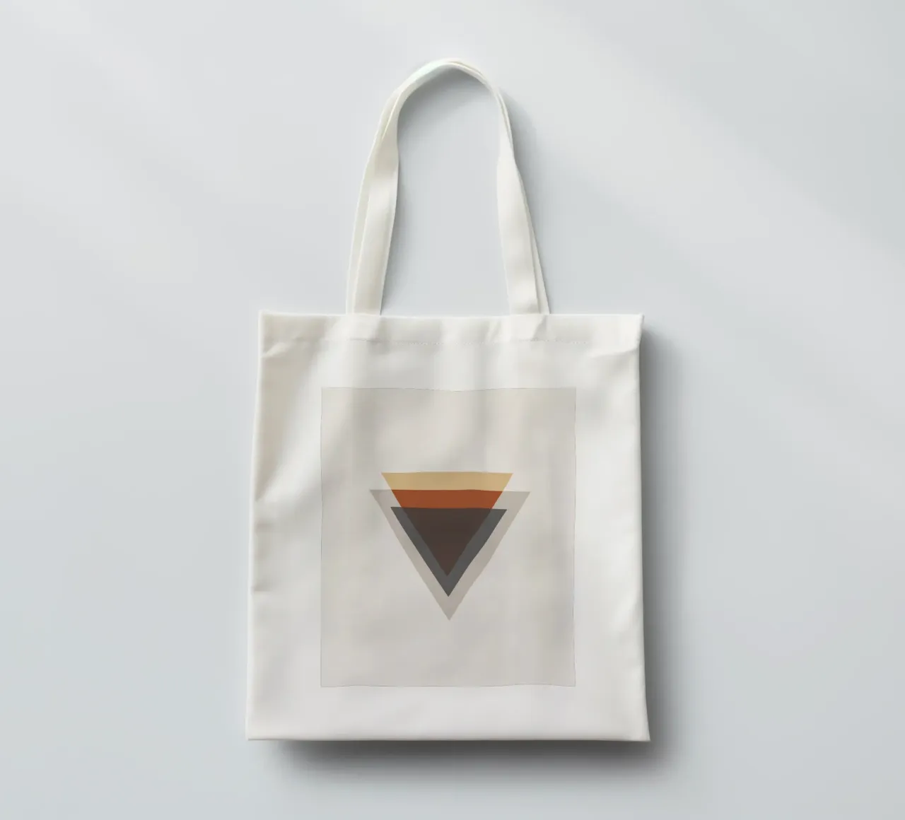 Semplicità equilibrata - Forme a triangolo borsa in juta da Aralyn