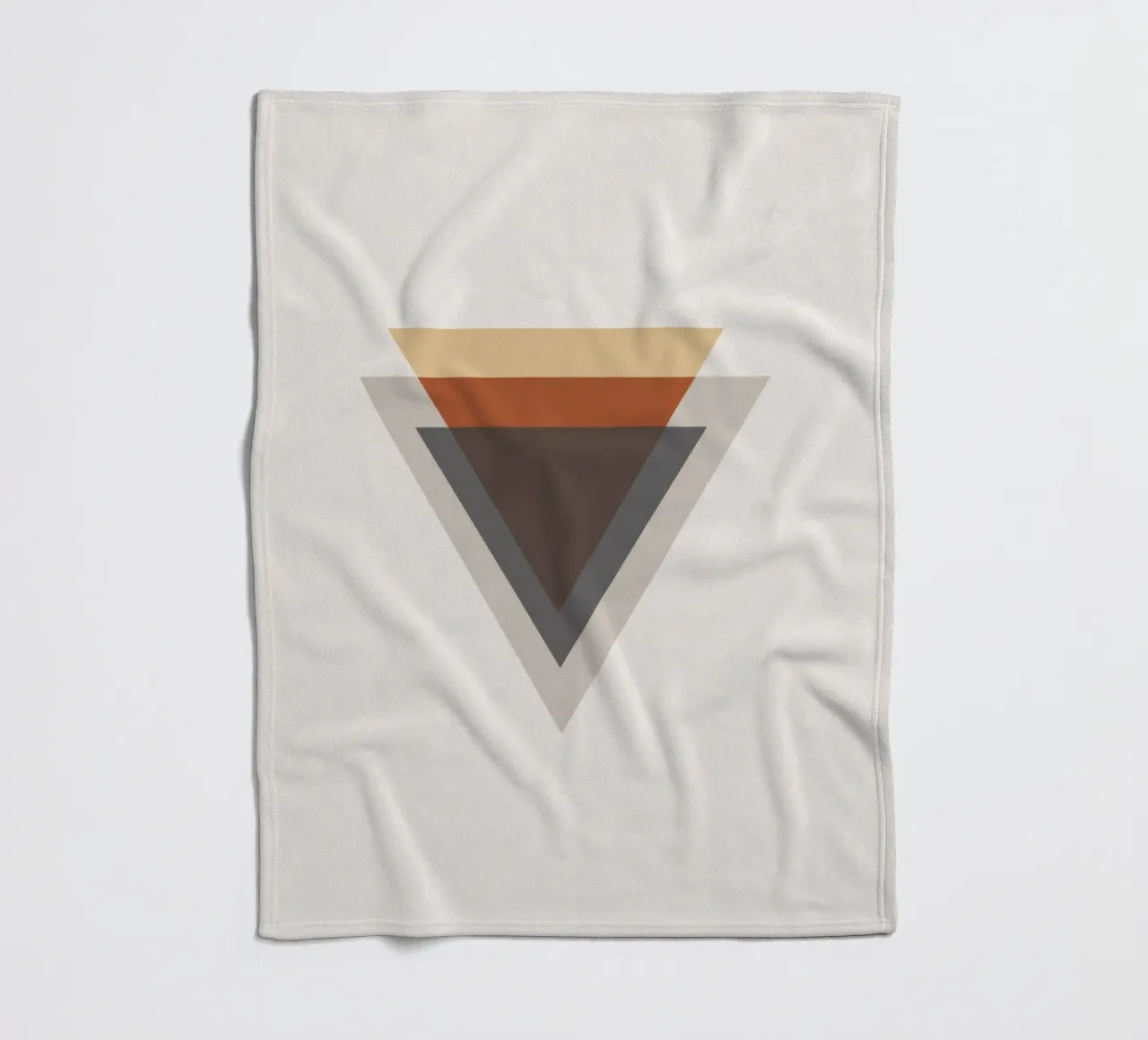 Semplicità equilibrata - Forme a triangolo coperta in pile da Aralyn