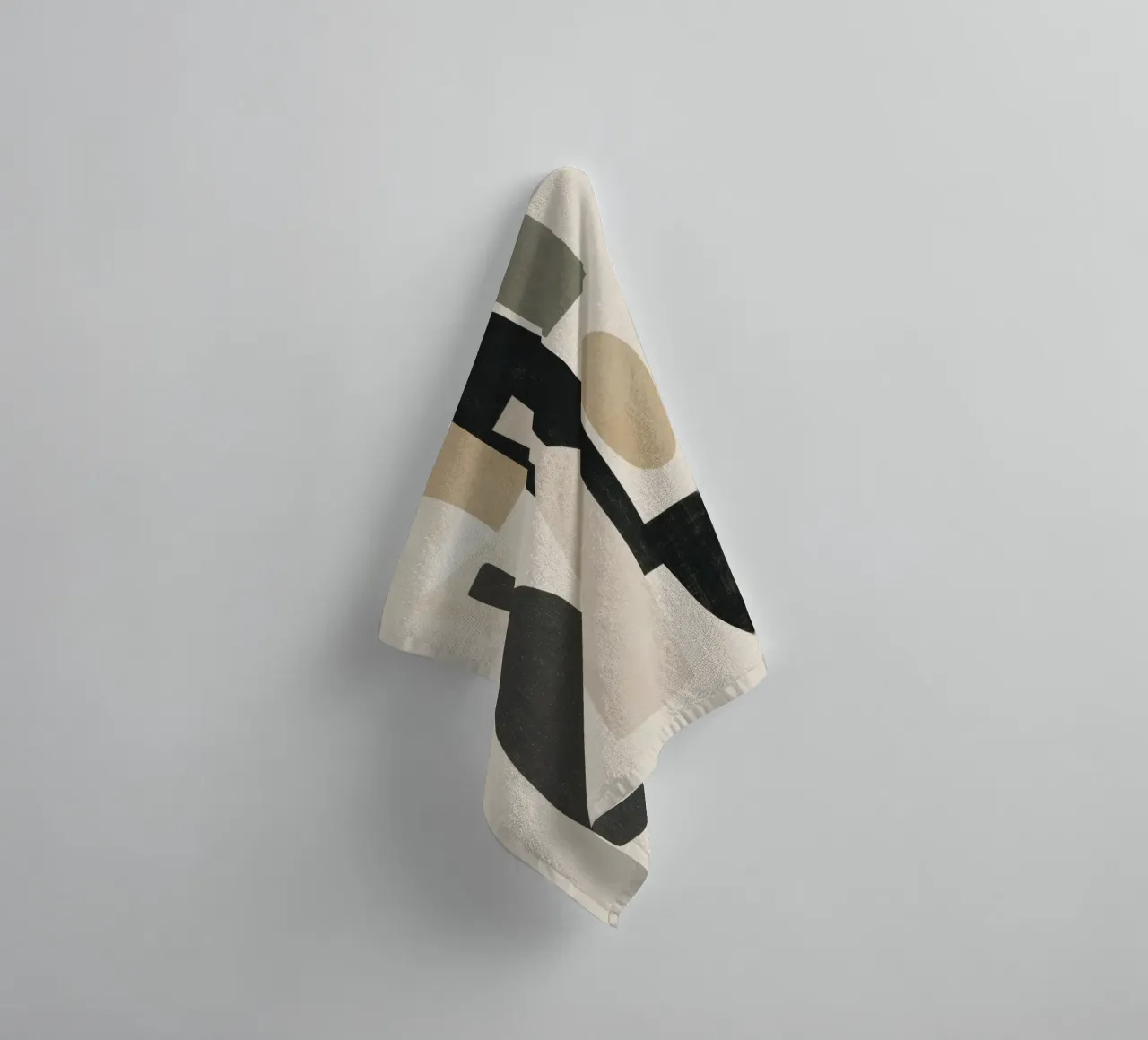 Bodegón boho - Formas abstractas en tonos neutros toalla de baño de Aralyn