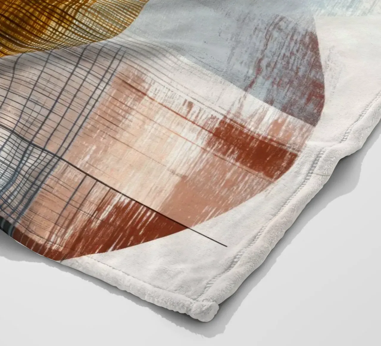 Geometria strutturata in rosso, giallo e nero coperta in pile da Aralyn