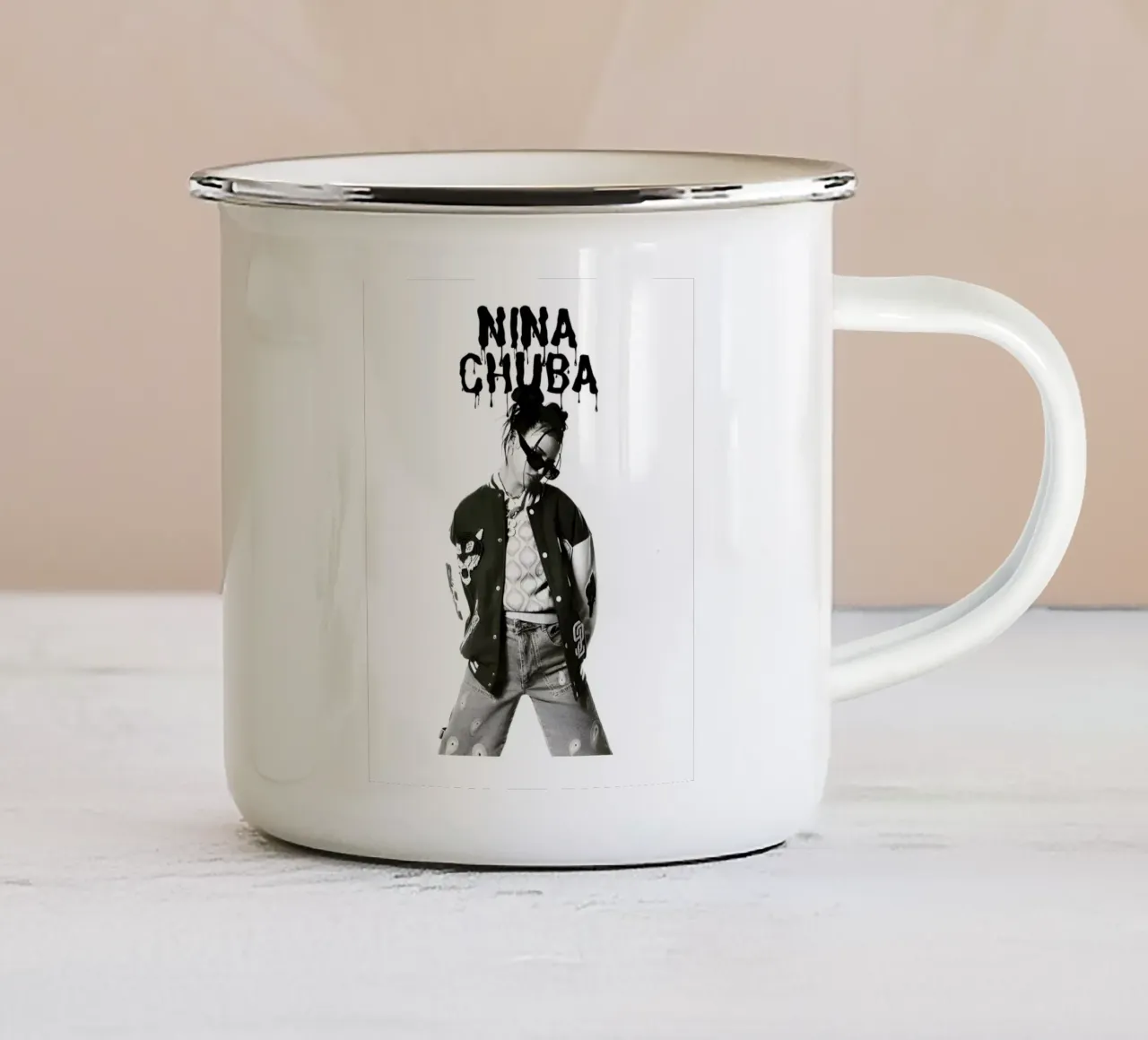 Monochrome Cool V2 tazza in smalto da vintage