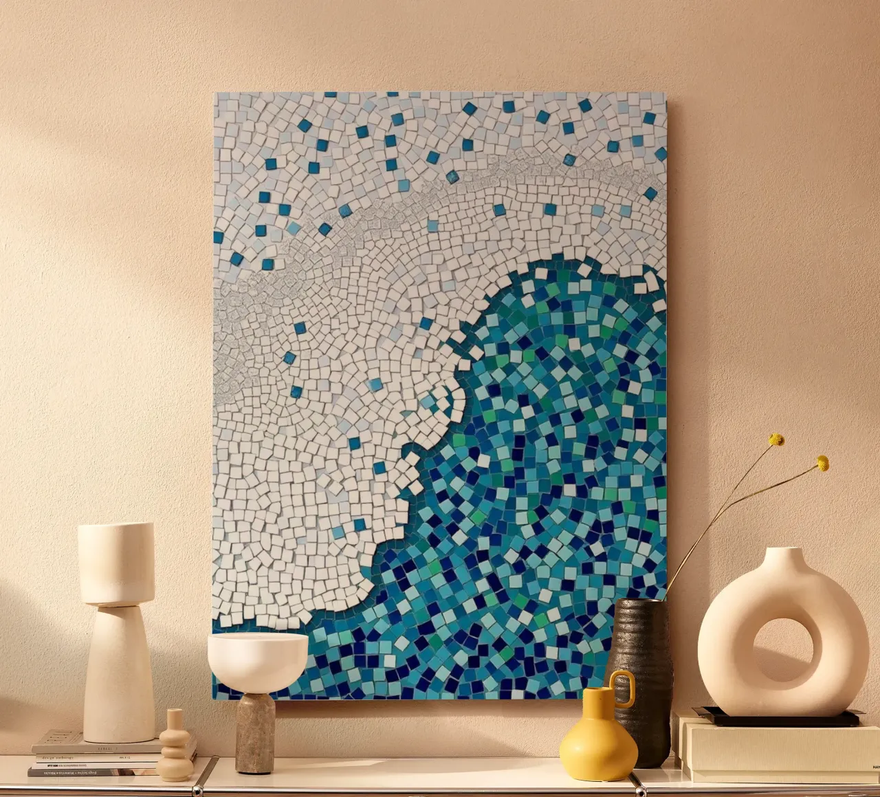 Marea tranquilla: un'onda serena in mosaico blu e bianco alluminio dibond da Artistic-shop