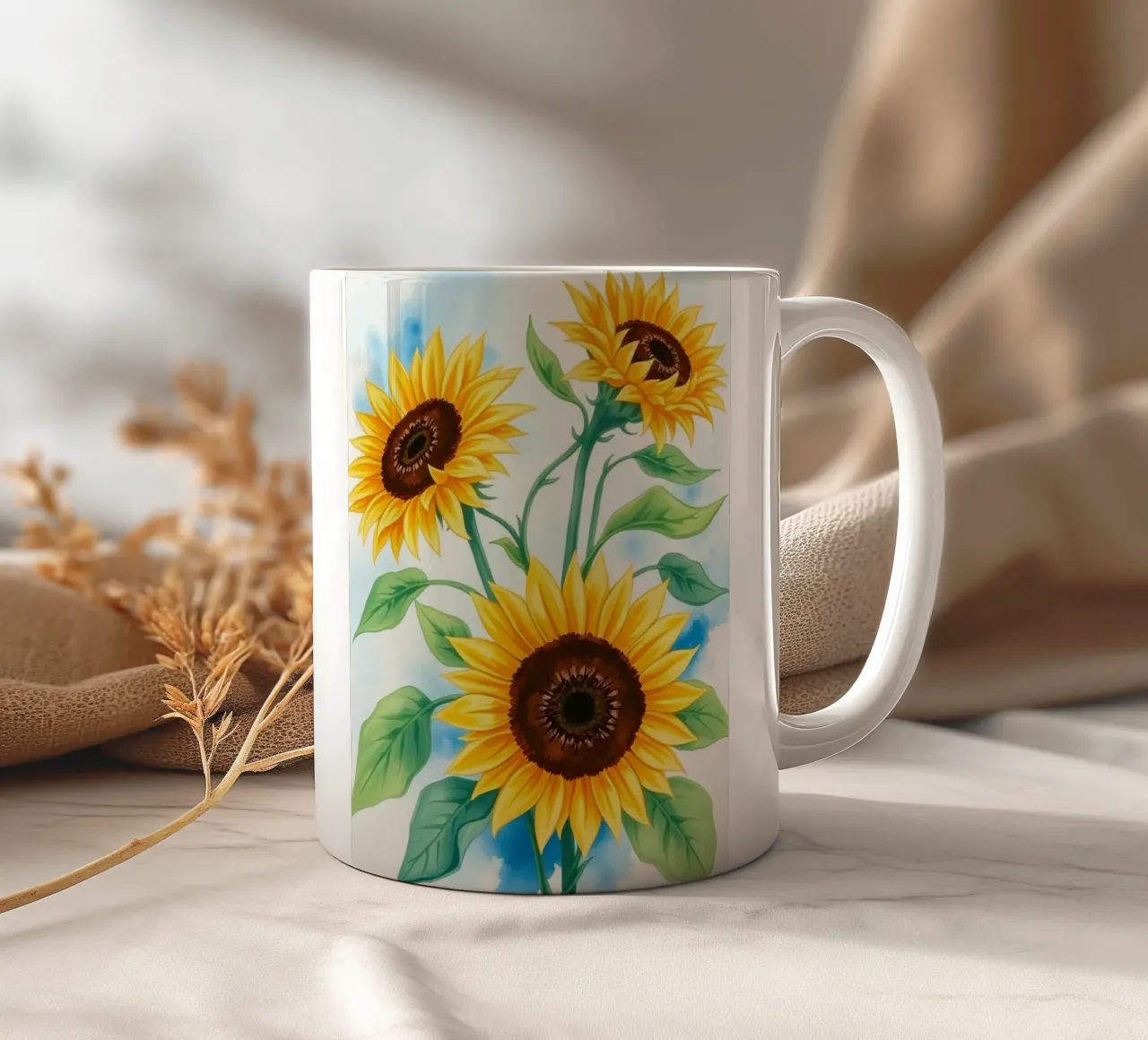 Radiosità dorata: Un trittico di acquerelli vibranti tazza in ceramica da Artistic-shop