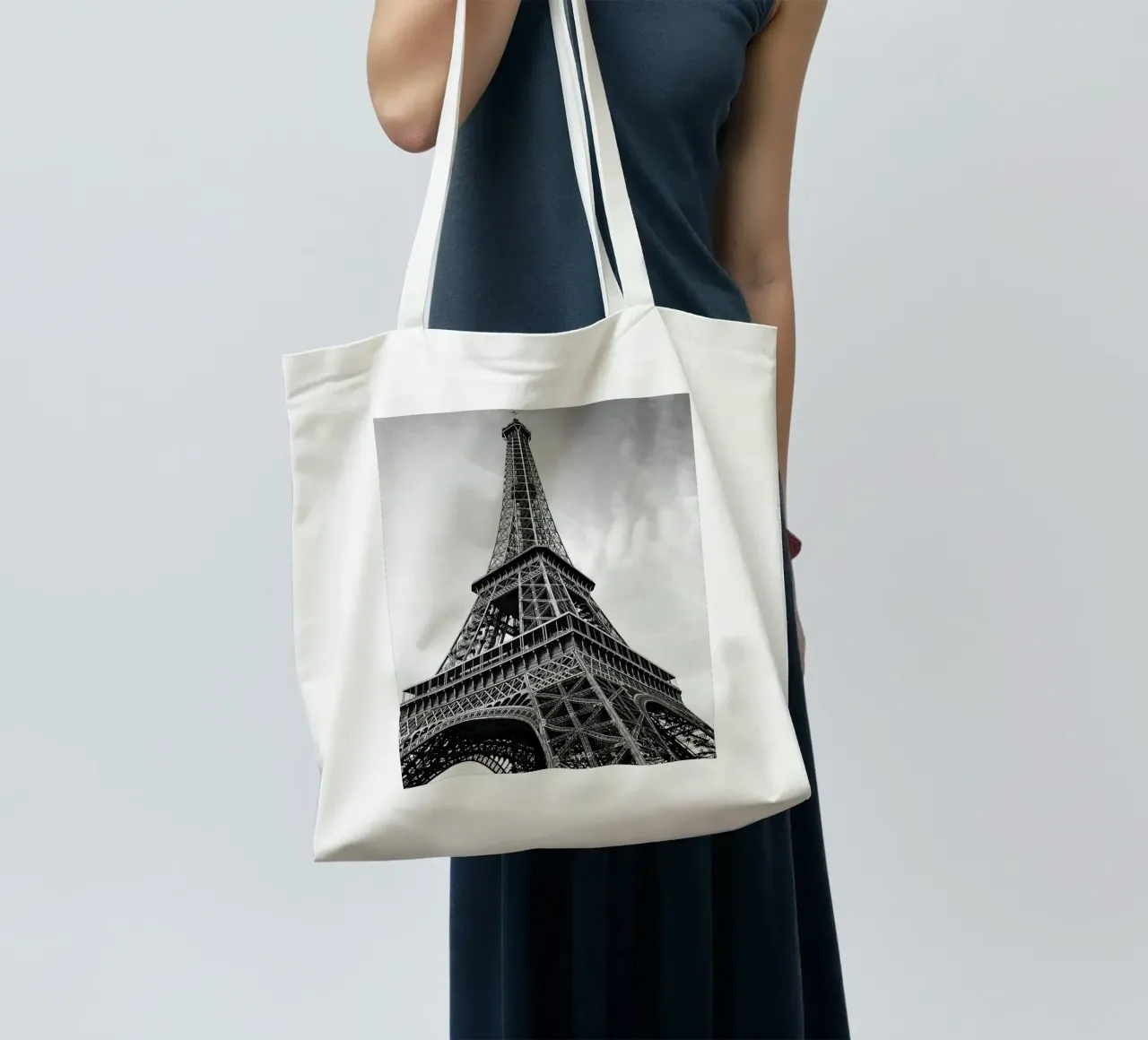 Torre Eiffel Parigi borsa in juta da Osbaldoart