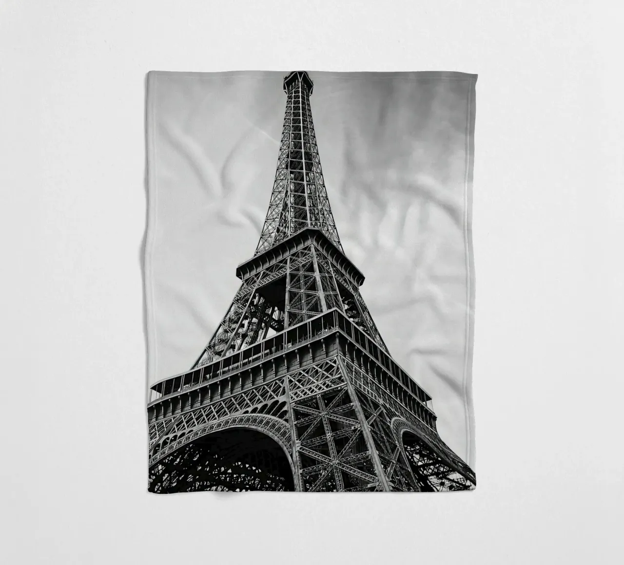 Torre Eiffel Parigi coperta in pile da Osbaldoart