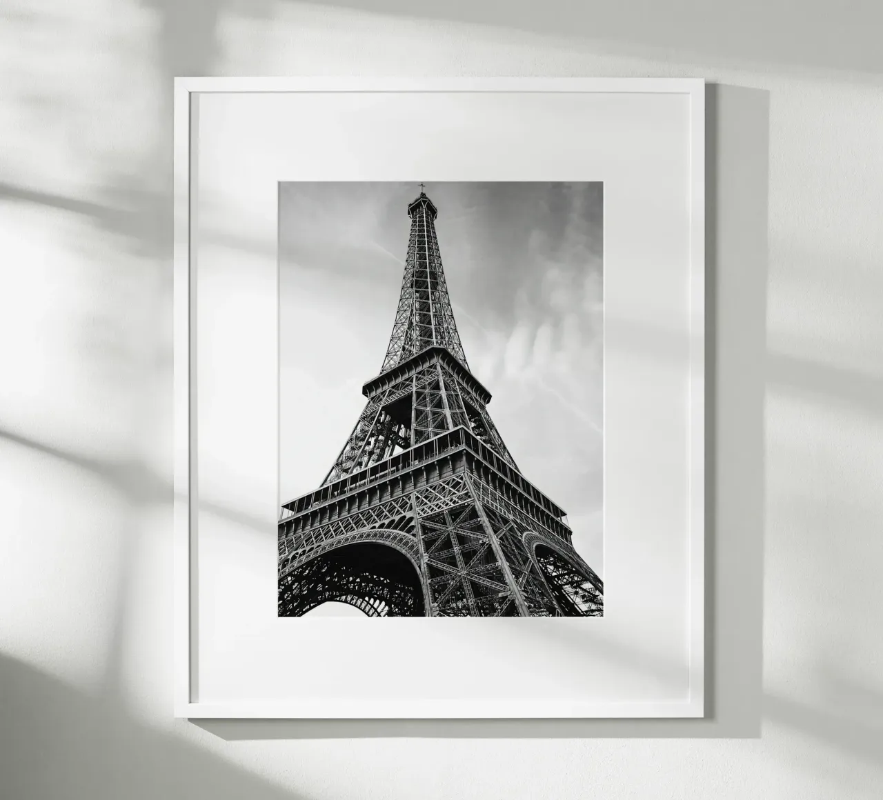 Eiffel Tower Paris Hahnemühle von Osbaldoart