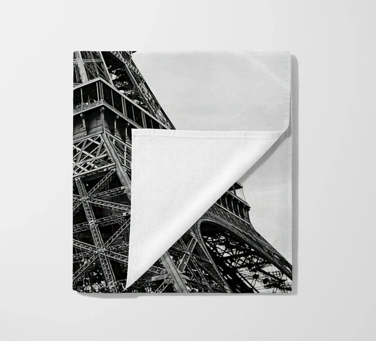Torre Eiffel Parigi telo mare da Osbaldoart