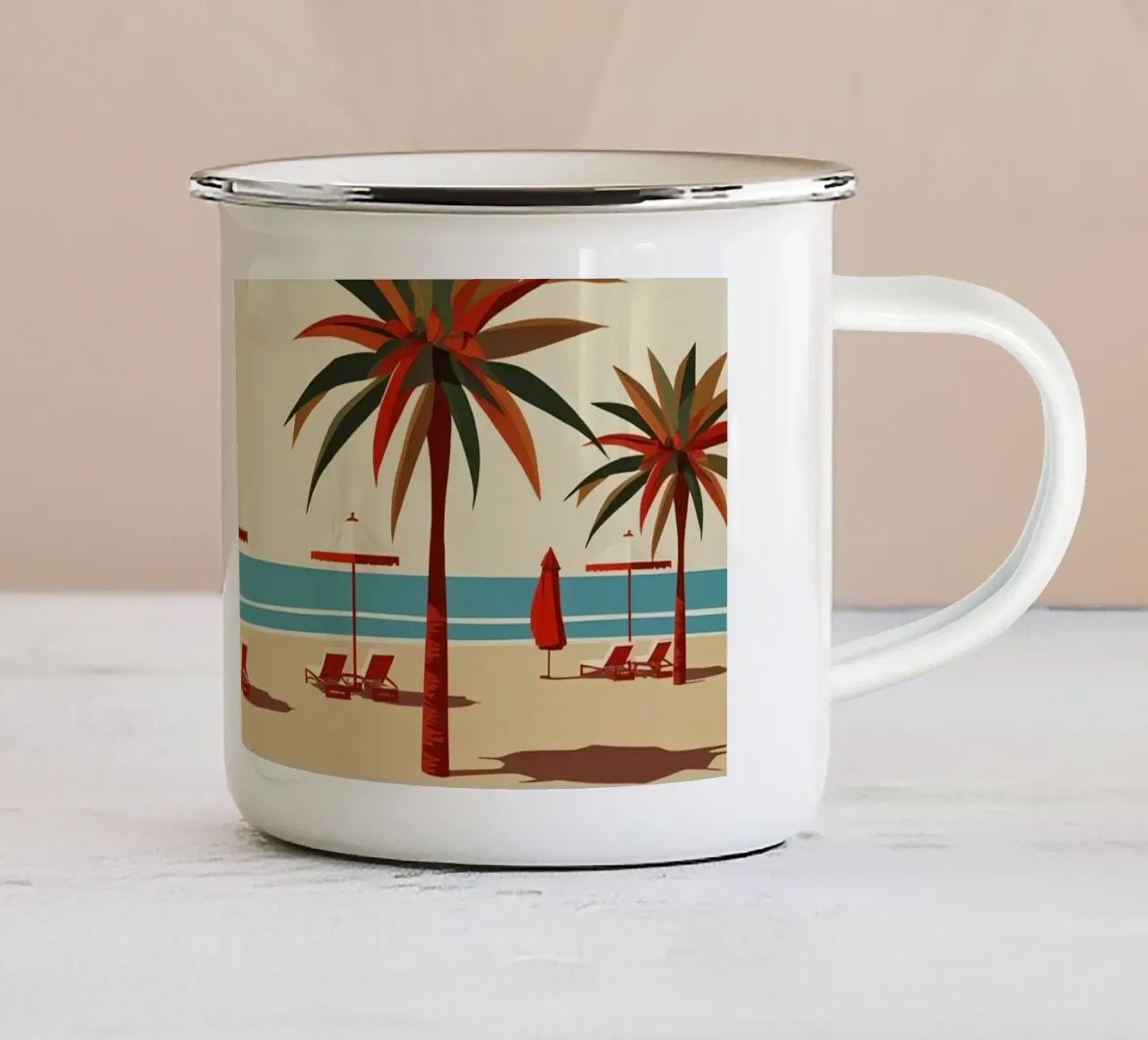 Scena di spiaggia con palme, ombrelloni e sedie a sdraio tazza in smalto da DesignDoodle