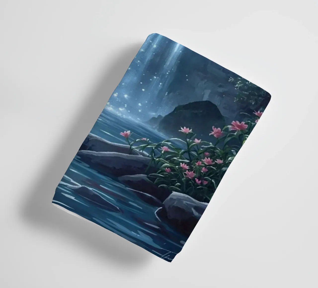 Cascata al chiaro di luna con fiori asciugamano da bagno da DesignDoodle