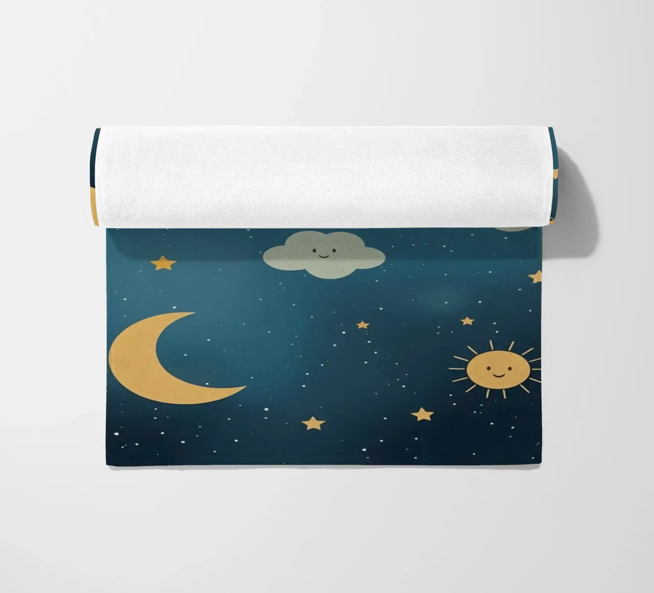 Cielo notturno con corpi celesti e nuvole telo mare da DesignDoodle