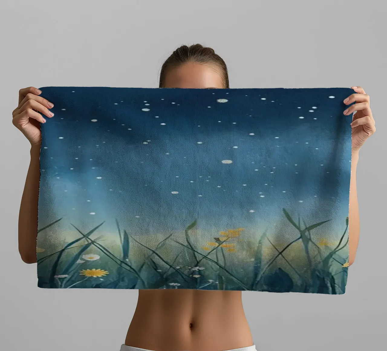 Cielo notturno con fiori selvatici asciugamano da bagno da DesignDoodle
