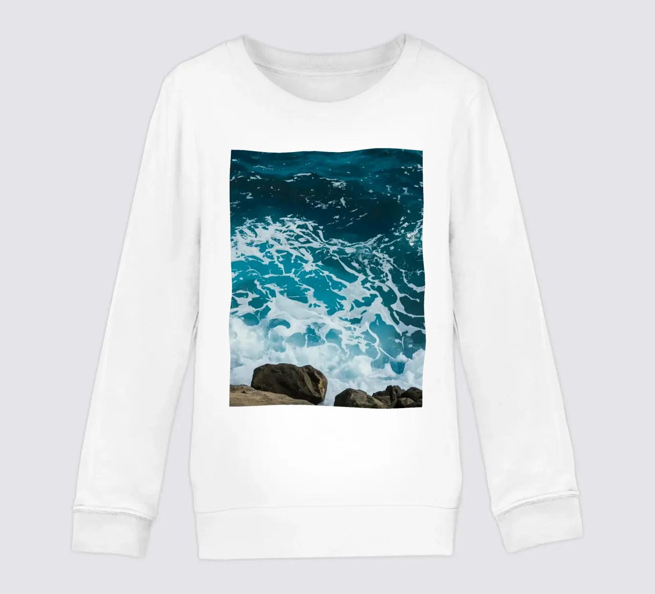 Onde oceaniche che si infrangono sulle rocce felpa bambino da DesignDoodle