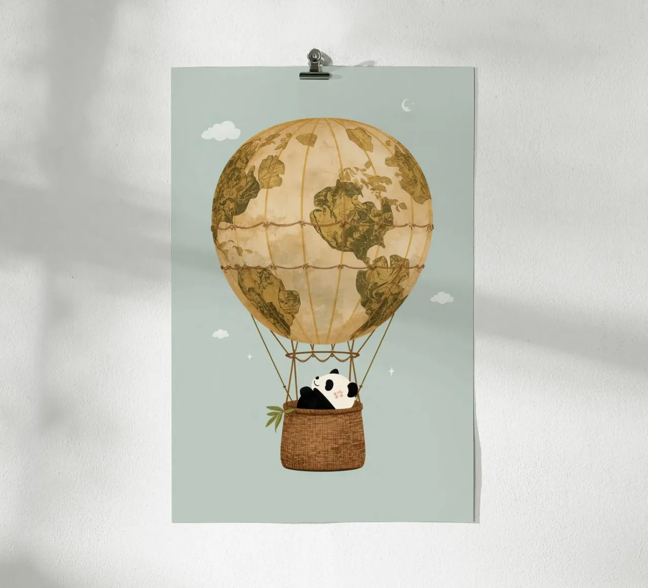Panda carino in mongolfiera Globe carta hahnemühle da DesignDoodle