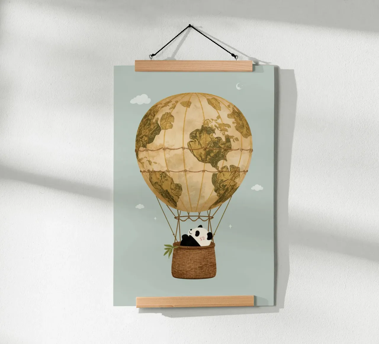 Panda carino in mongolfiera Globe carta hahnemühle da DesignDoodle