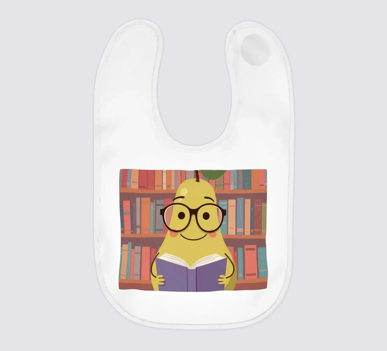 Simpatica pera felice che legge un libro con gli occhiali in biblioteca bavaglino da DesignDoodle