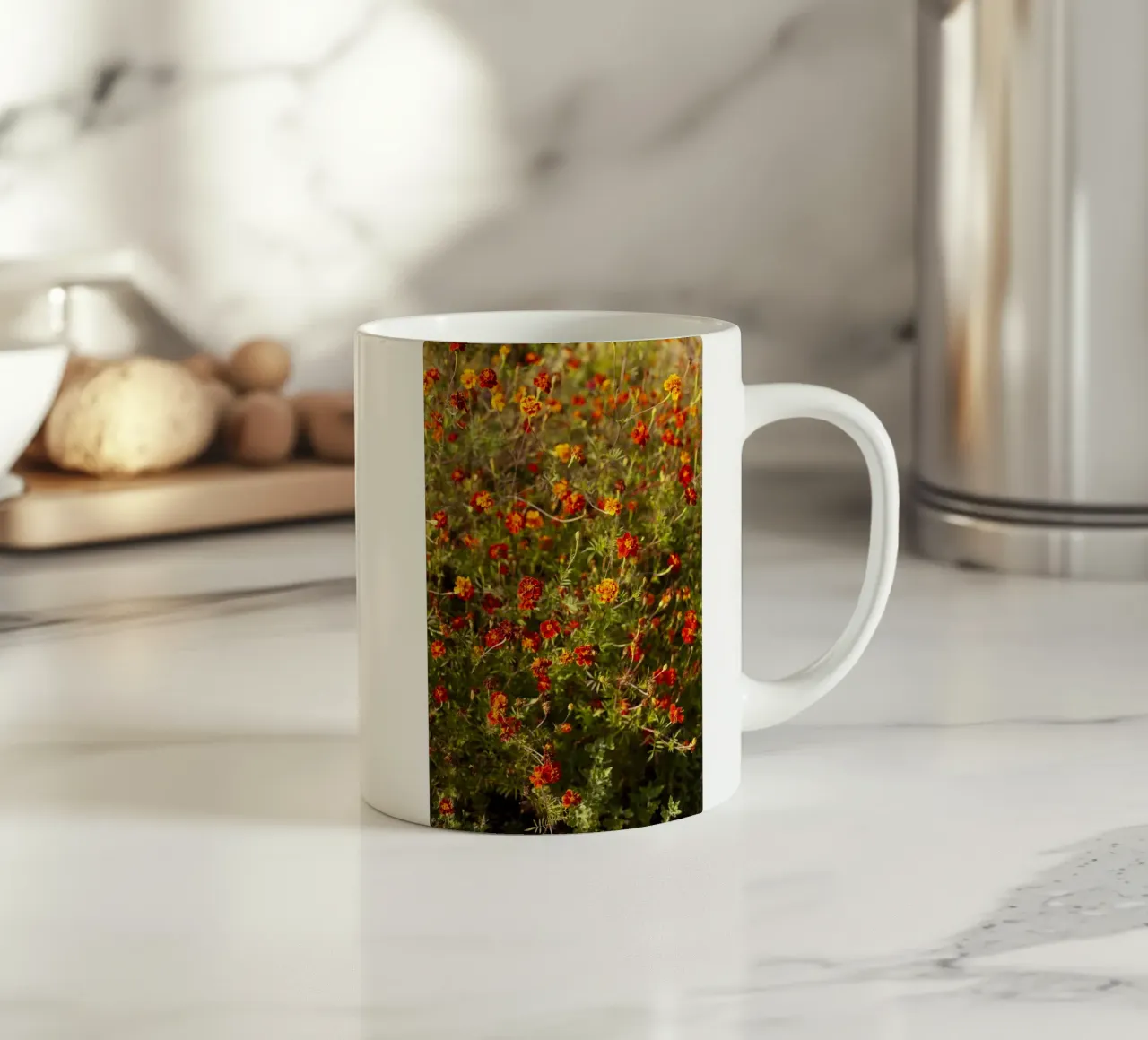 fiori rossi in Ucraina tazza in ceramica da Simon Koy