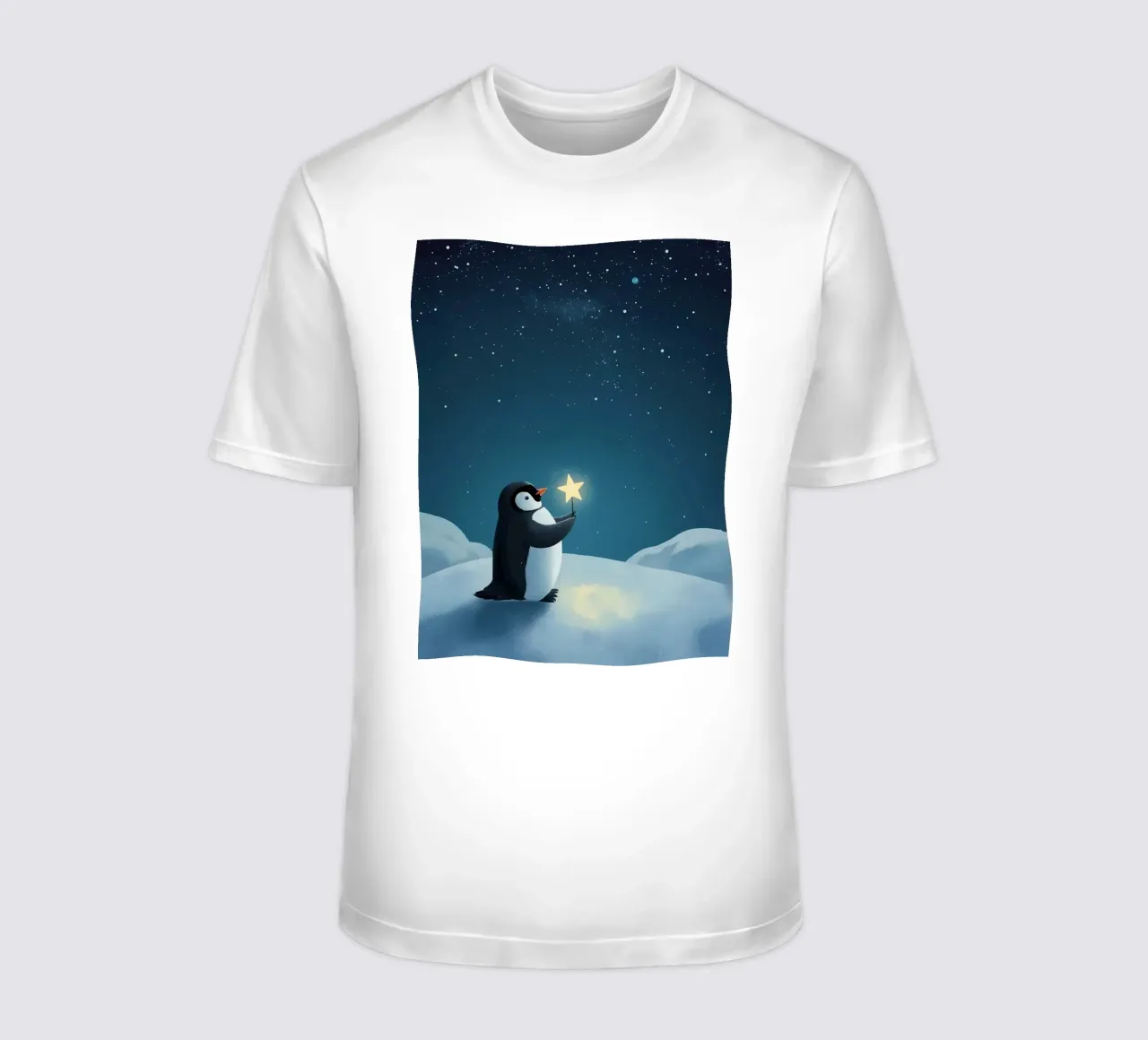 Pinguino con stella su collina innevata di notte t-shirt da DesignDoodle