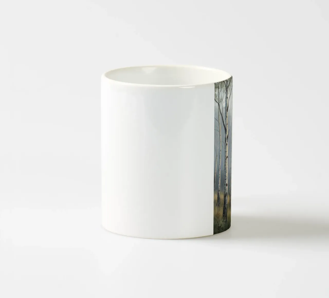 Sentiero attraverso una nebbiosa foresta di betulle e di aspri tazza in ceramica da Artistic-shop