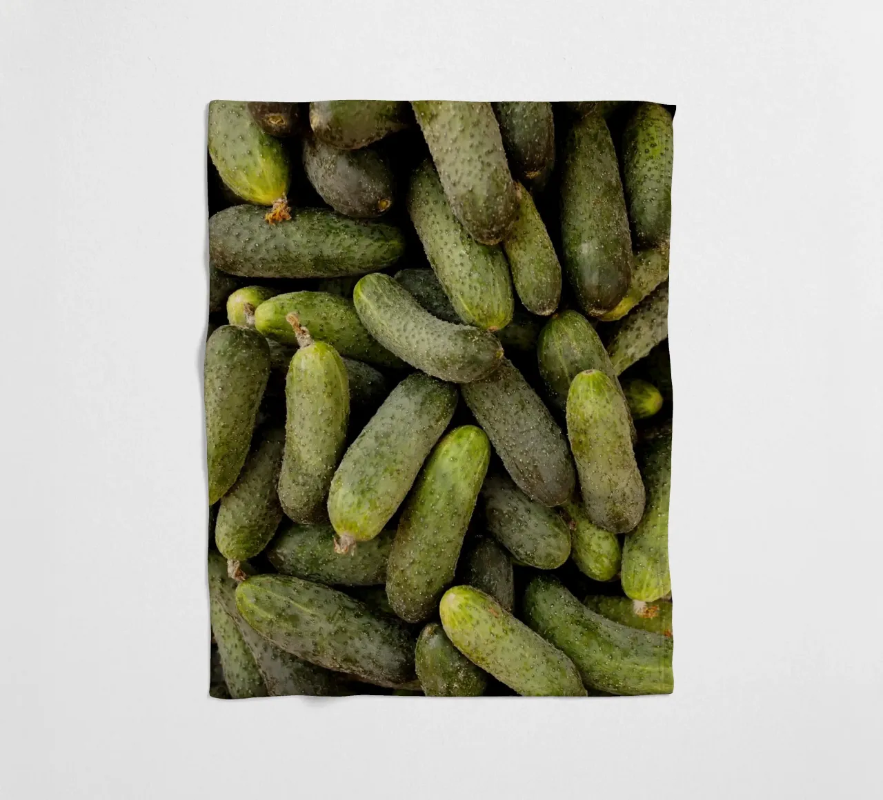 Cetrioli in Ucraina coperta in pile da Simon Koy