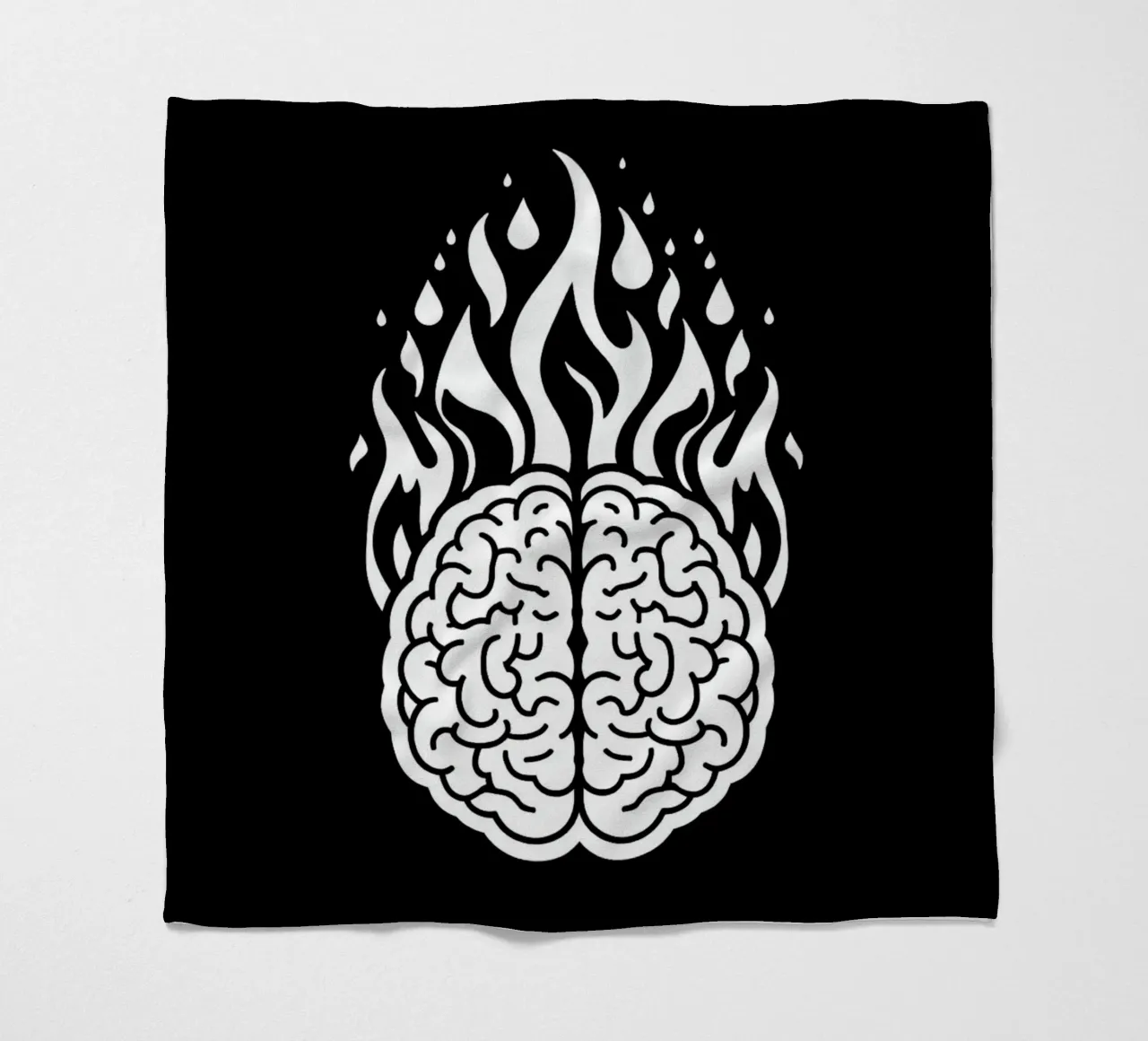 Mente accesa: Un cervello che brucia con le fiamme coperta in pile da Artistic-shop