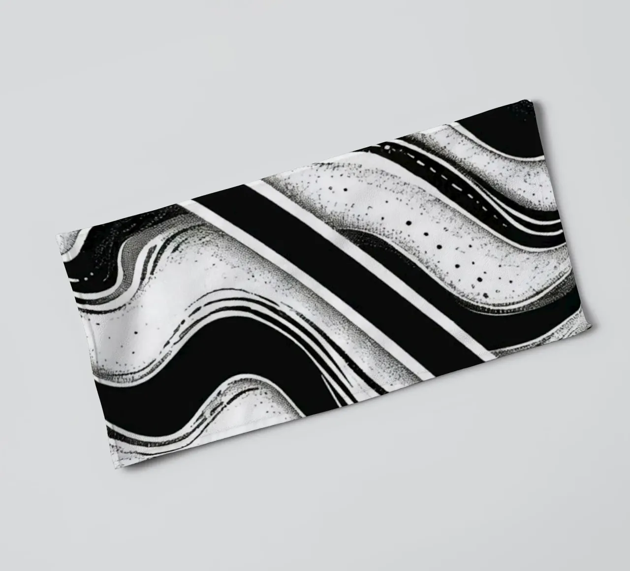 Il crollo cosmico: L'orbita piangente di un Saturno distopico asciugamano da bagno da Artistic-shop