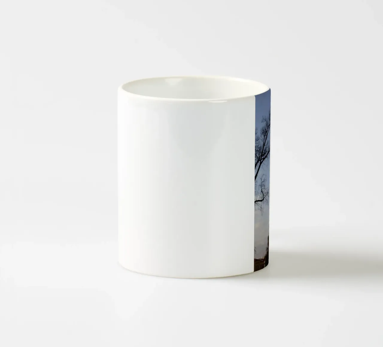 Scena di strada, Kiev Ucraina tazza in ceramica da Simon Koy