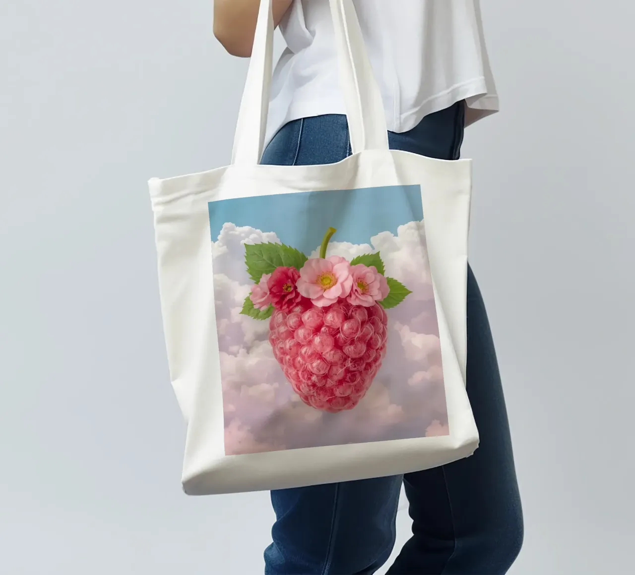 Lampone rosa con fiori e foglie nel cielo borsa in juta da DesignDoodle