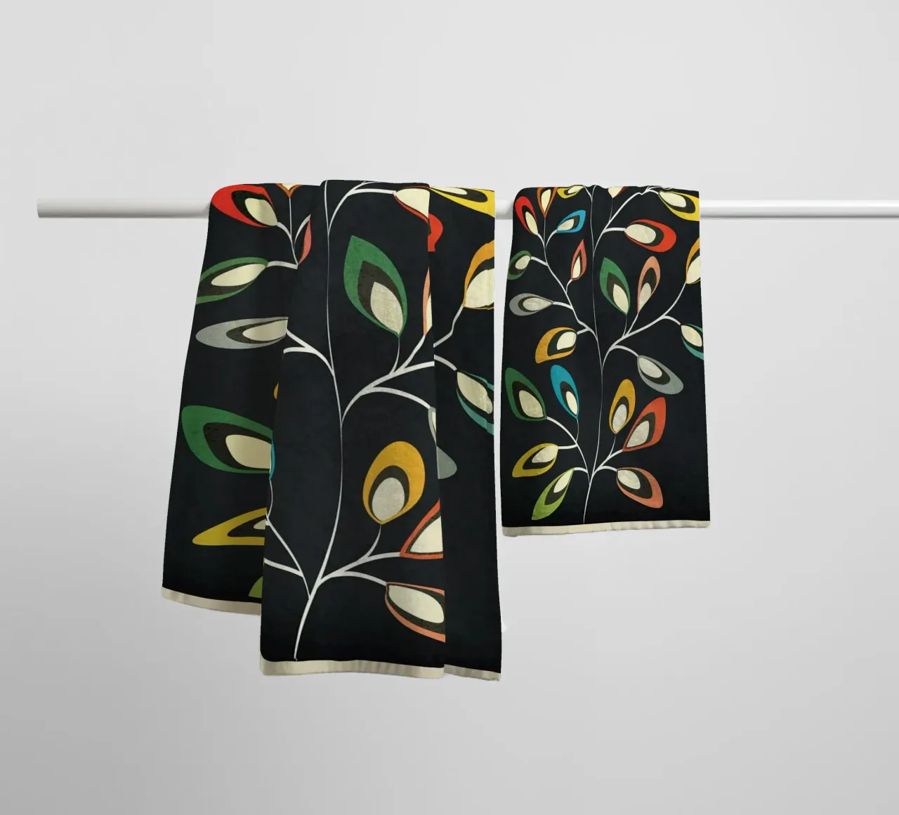 Mid-Century Abstract Flowers 05 asciugamano da bagno da cityart