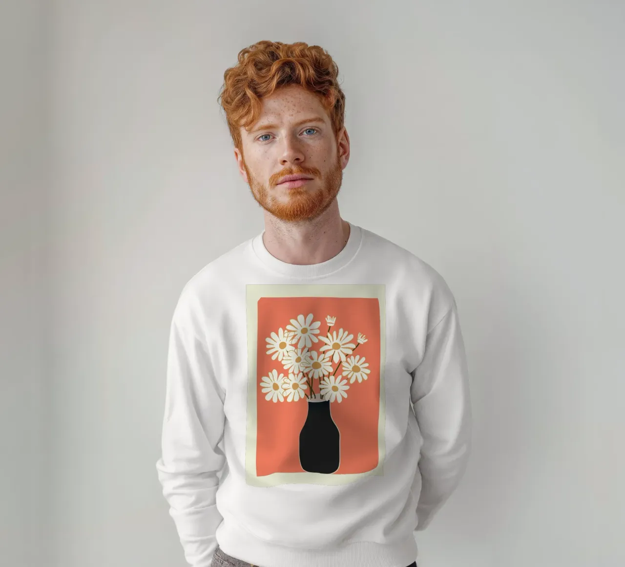 White Daisy Bouquets in Vase 2 felpa da cityart