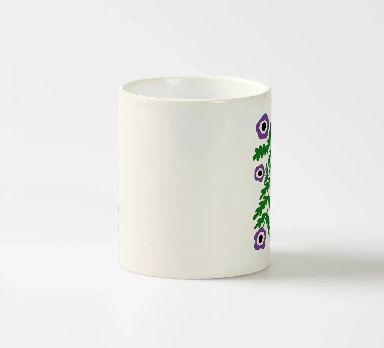 Eclectic Modern Violet Flowers in Vase tazza in ceramica da TijanaArtStudio88