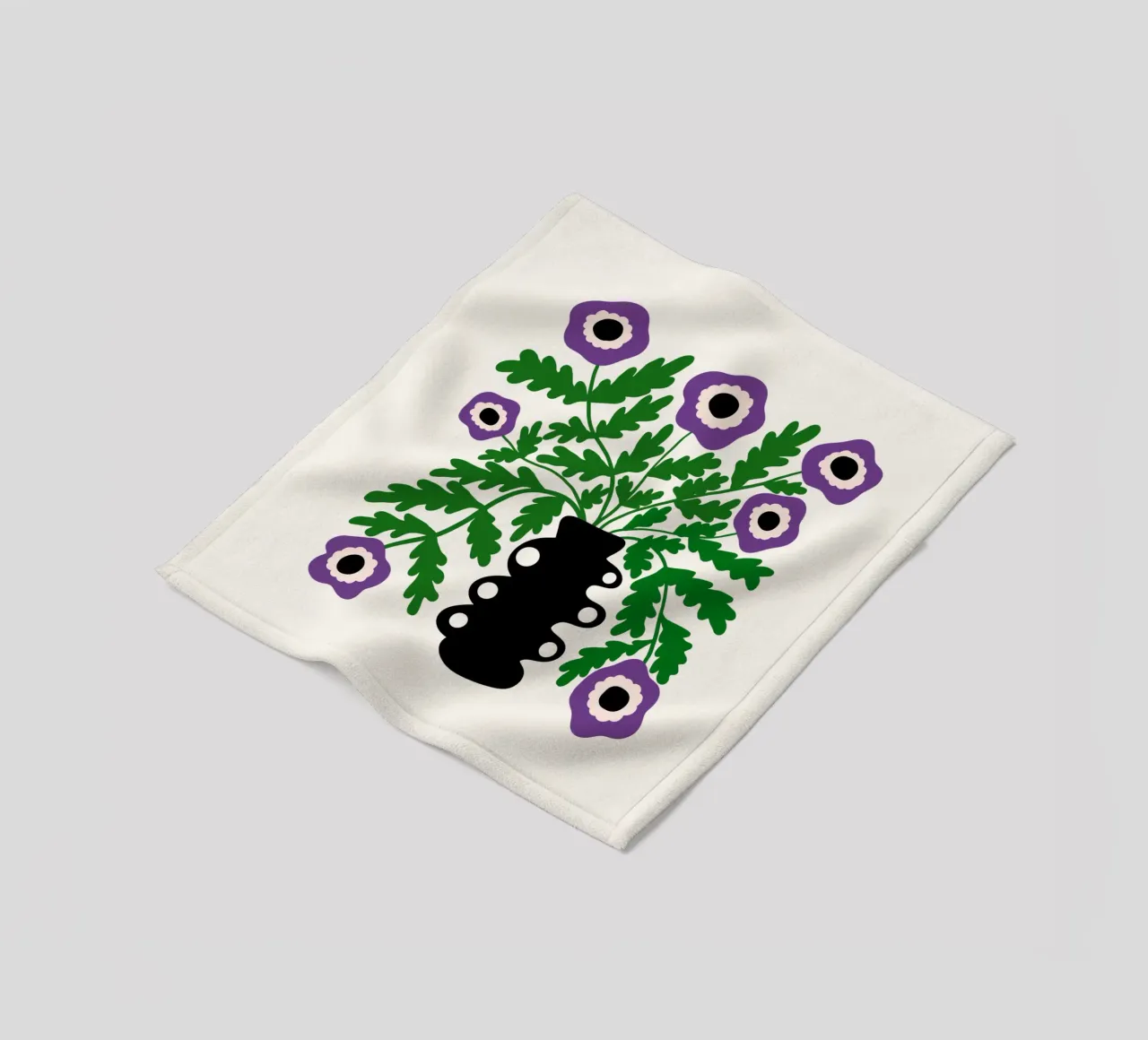 Eclectic Modern Violet Flowers in Vase coperta in pile da TijanaArtStudio88