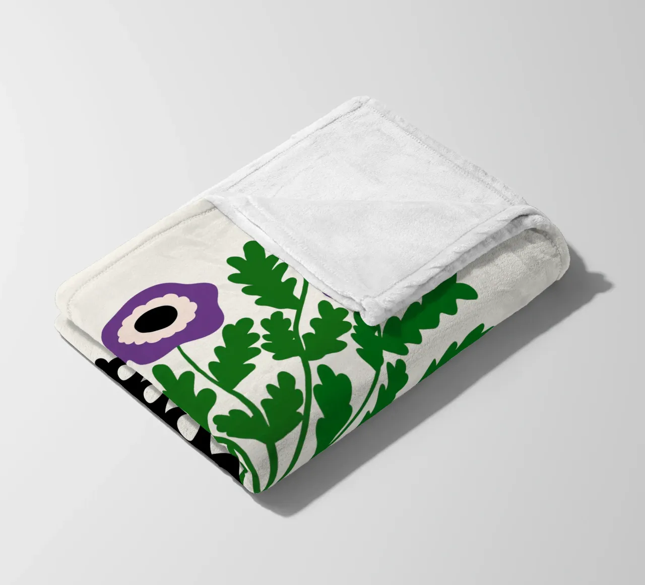 Eclectic Modern Violet Flowers in Vase coperta in pile da TijanaArtStudio88