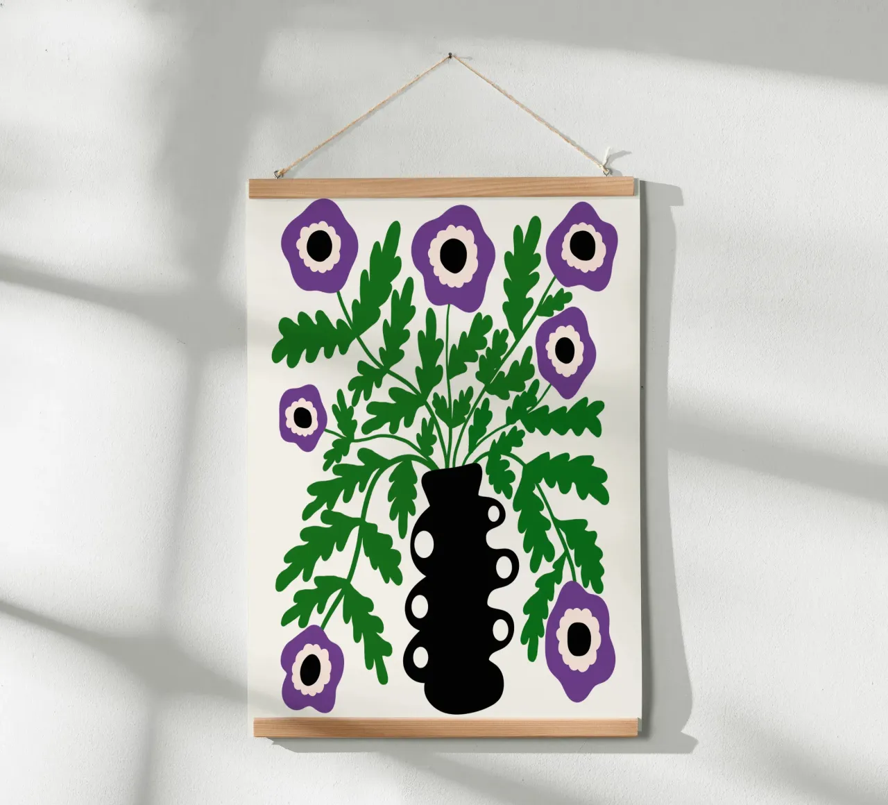 Eclectic Modern Violet Flowers in Vase carta hahnemühle da TijanaArtStudio88