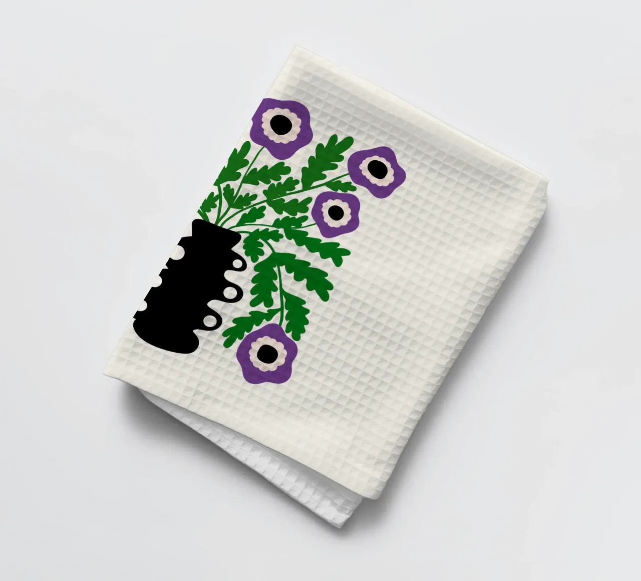 Eclectic Modern Violet Flowers in Vase canovaccio da cucina da TijanaArtStudio88